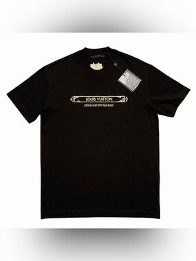 Louis Vuitton Black T-Shirt with Cream Logo Plaque
